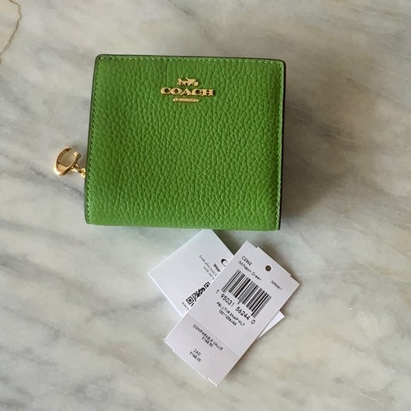 Coach Handbags - Coach Green Leather Wallet